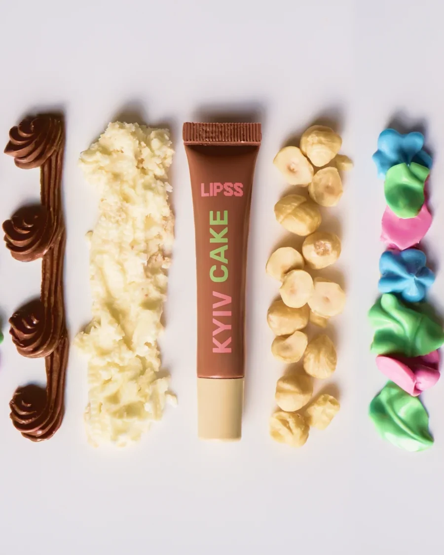 Lipps Lipss Kyiv Cake Lipper